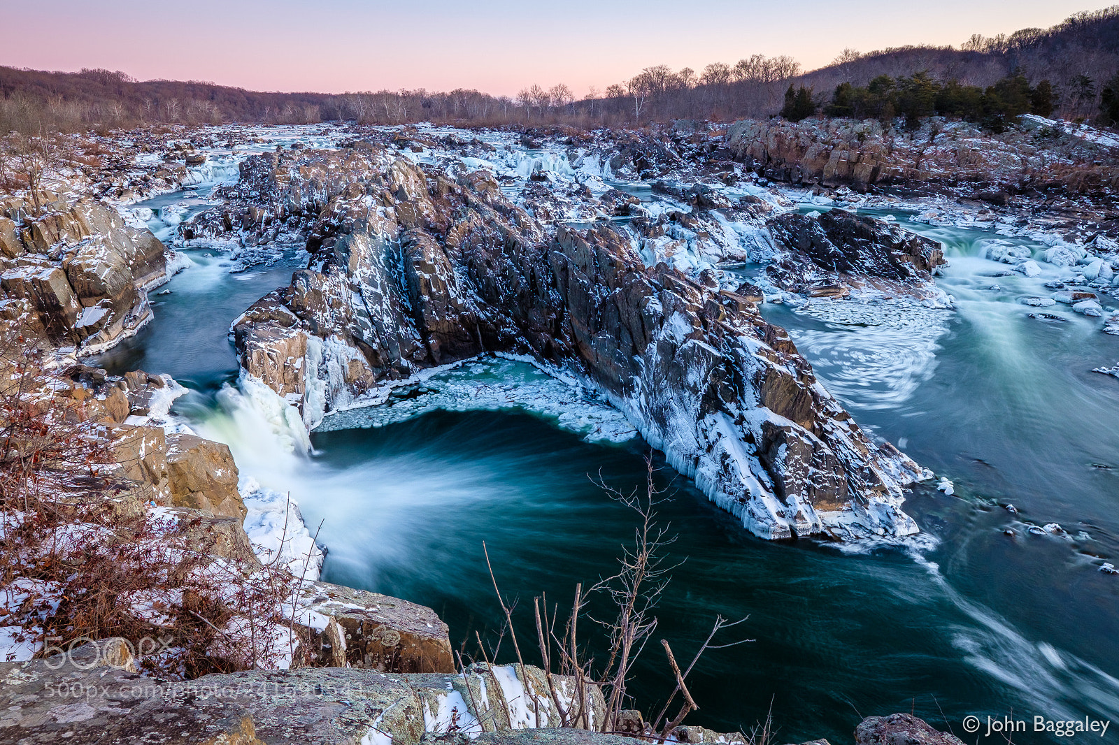 Fujifilm X-T2 sample photo. Frigid falls photography