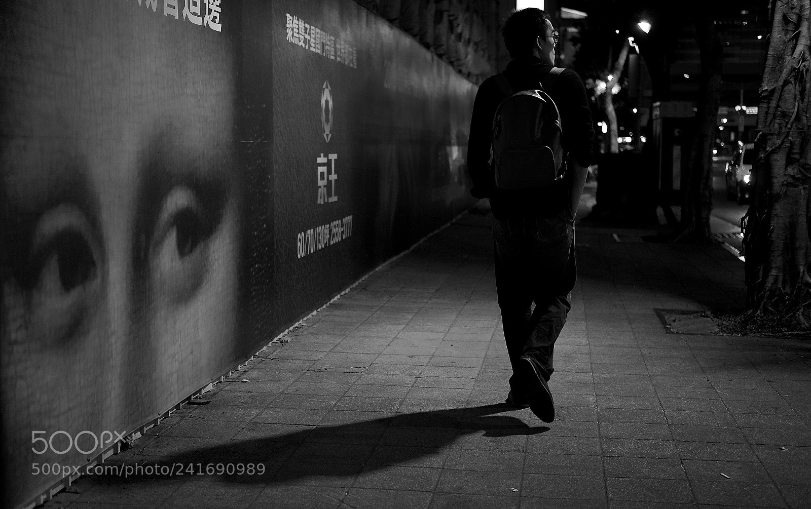 Fujifilm X-T10 sample photo. Peeking at peeker photography