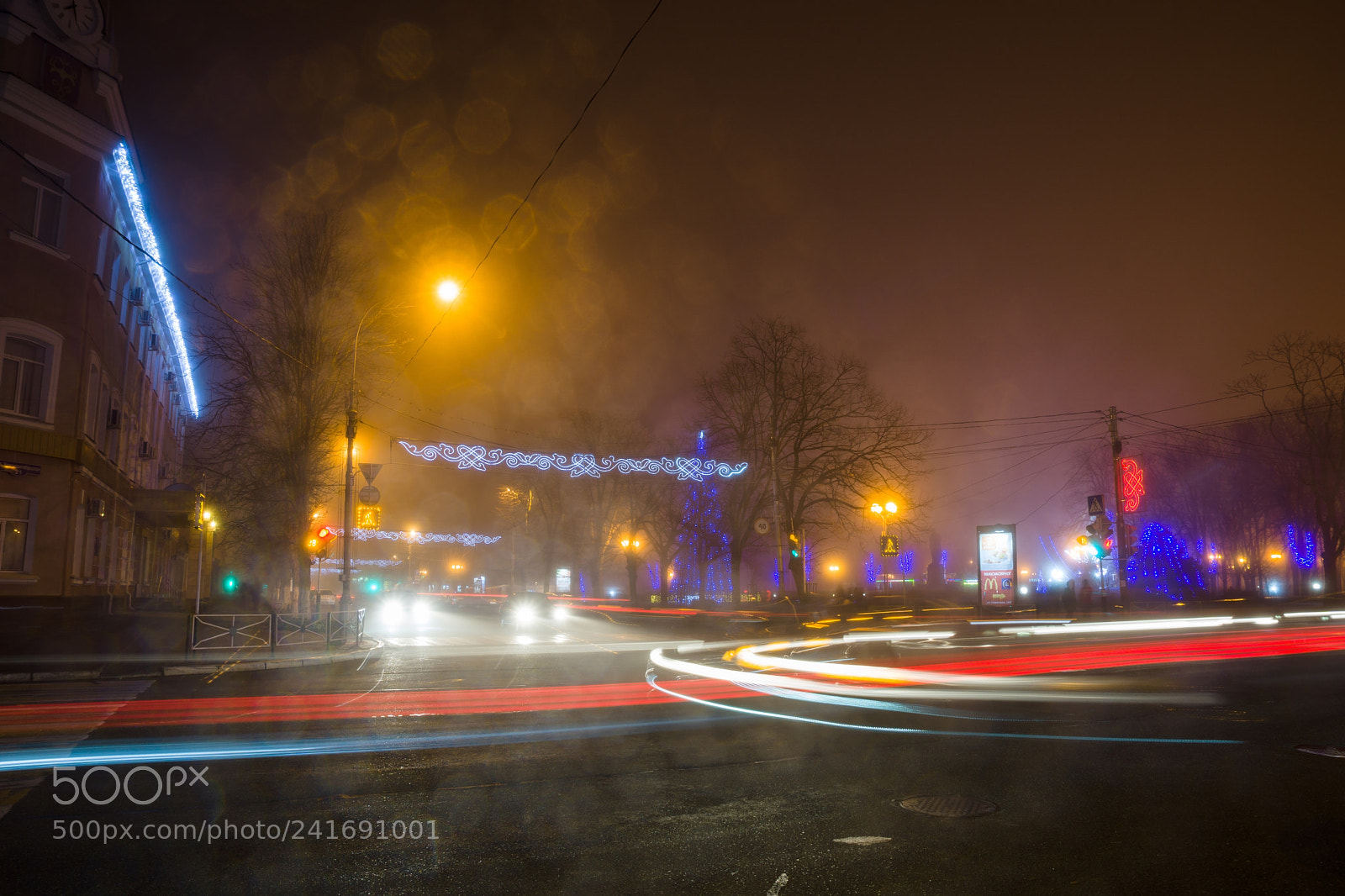 Sony ILCA-77M2 sample photo. Evening lights photography