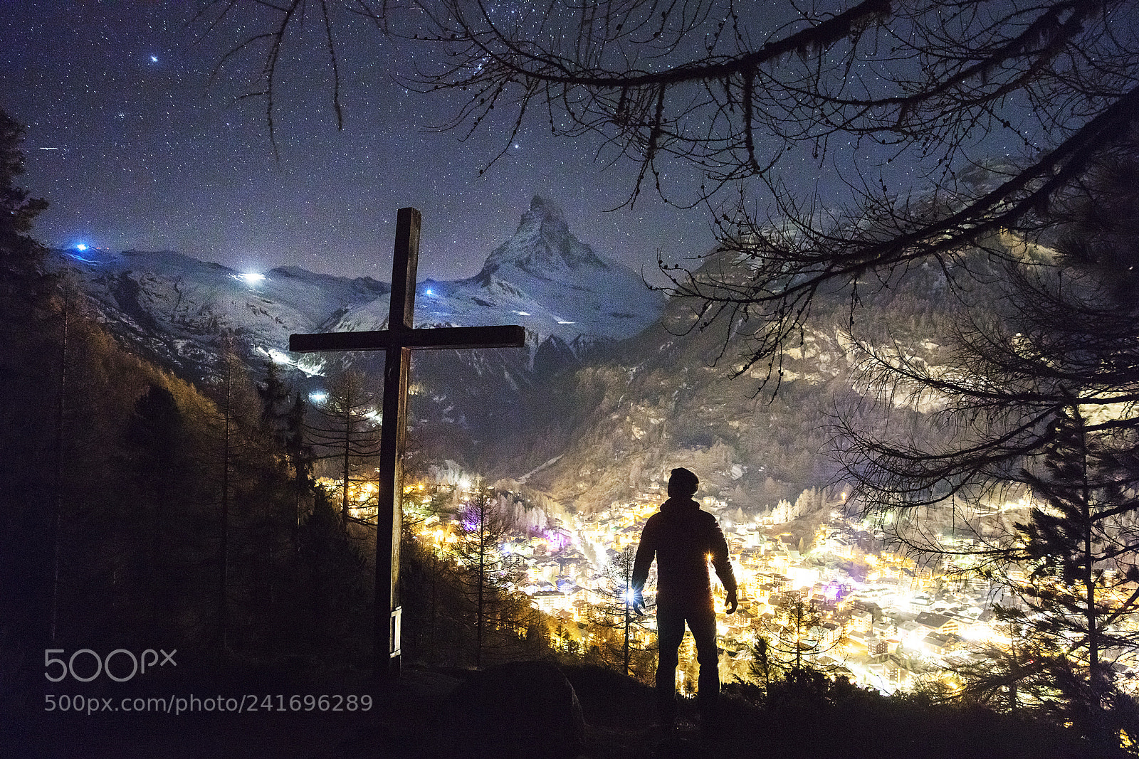 Canon EOS 5DS R sample photo. The cross photography