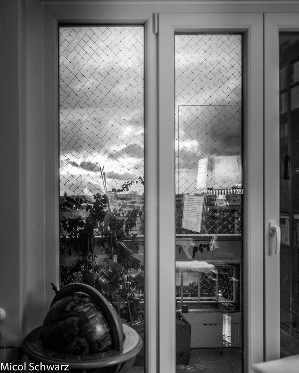 Leica M-Monochrom sample photo. The coming sorm i photography