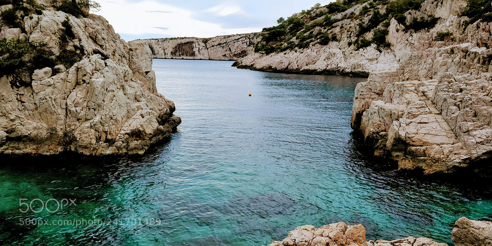 OnePlus 5T sample photo. Sujiton marseille photography