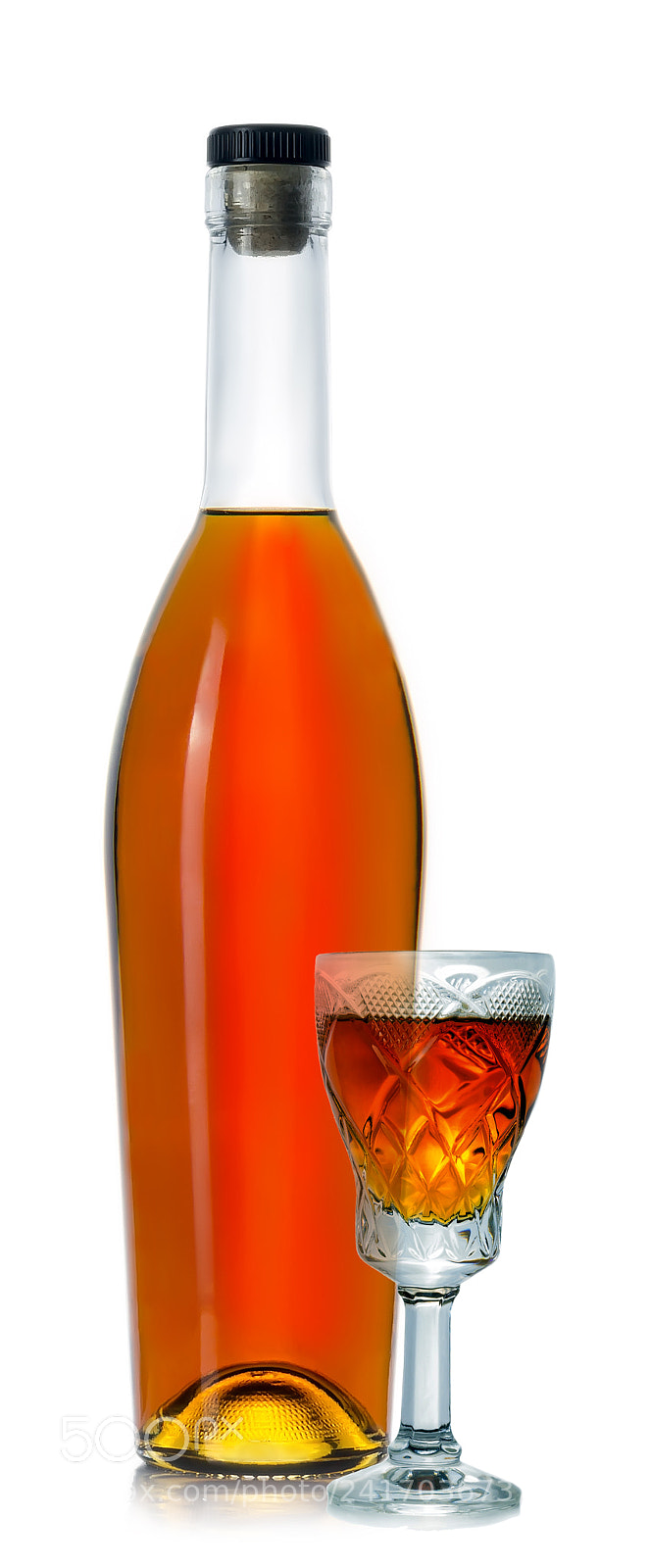 Canon EOS 1200D (EOS Rebel T5 / EOS Kiss X70 / EOS Hi) sample photo. Closed bottle of cognac photography