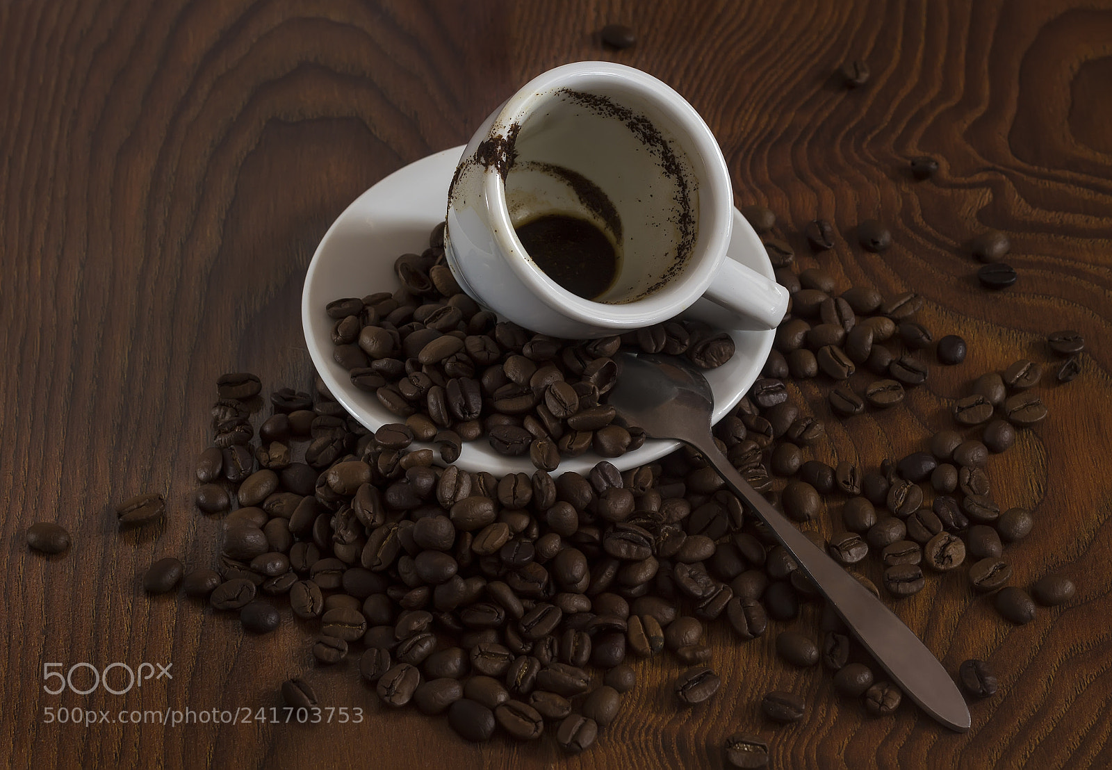 Canon EOS 1200D (EOS Rebel T5 / EOS Kiss X70 / EOS Hi) sample photo. Drinking a cup of photography