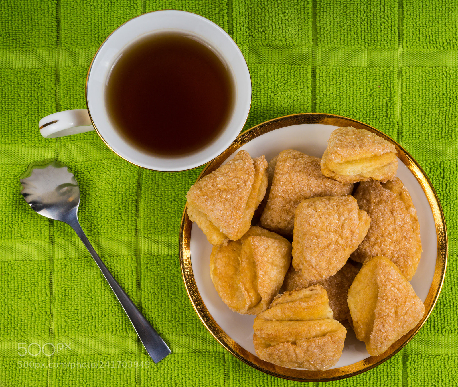 Canon EOS 1200D (EOS Rebel T5 / EOS Kiss X70 / EOS Hi) sample photo. Morning tea with delicious photography