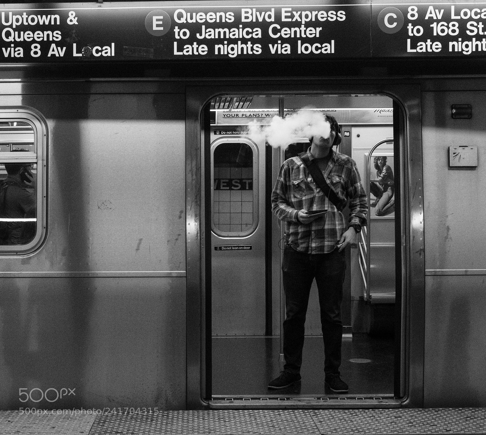 Fujifilm X-Pro2 sample photo. West 4th subway station photography