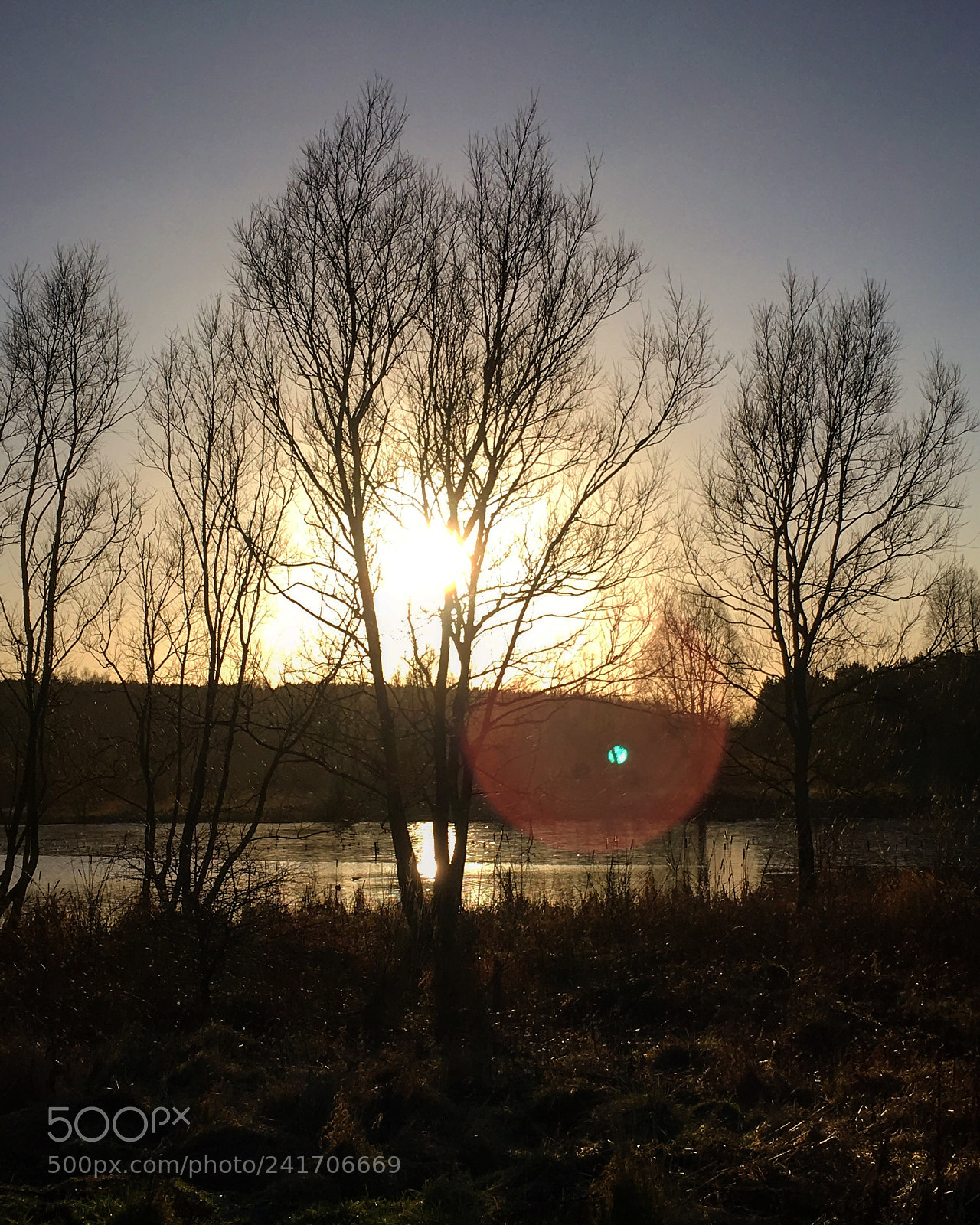 Apple iPhone SE sample photo. Sunset lake photography
