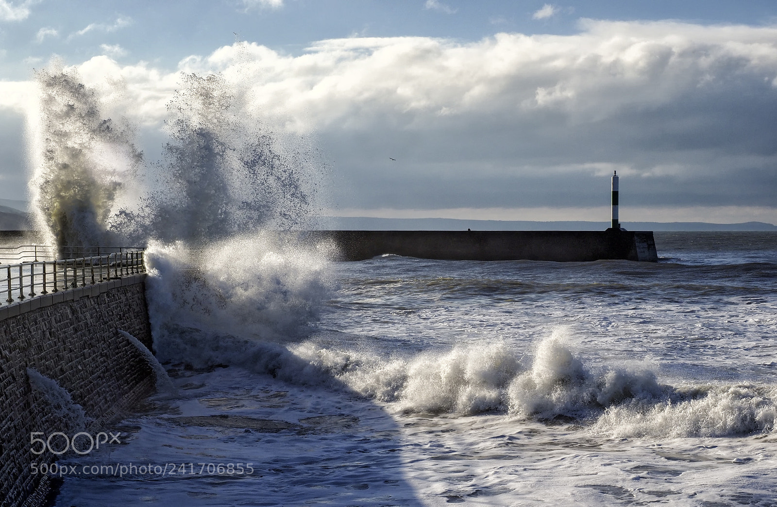 Olympus OM-D E-M1 Mark II sample photo. High tide aberystwyth wales photography
