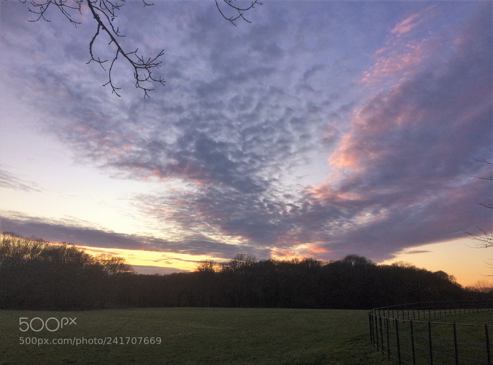 Apple iPhone 5s sample photo. January sky at holywell photography