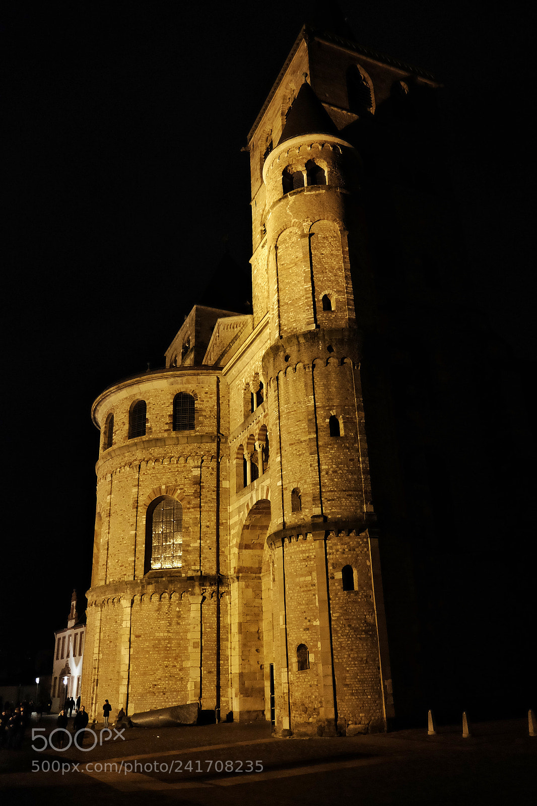 Fujifilm X70 sample photo. Cathedral photography