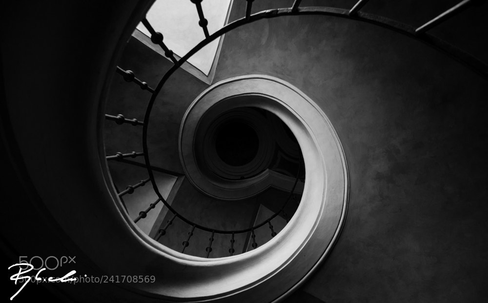 Sony Alpha DSLR-A550 sample photo. Staircase photography