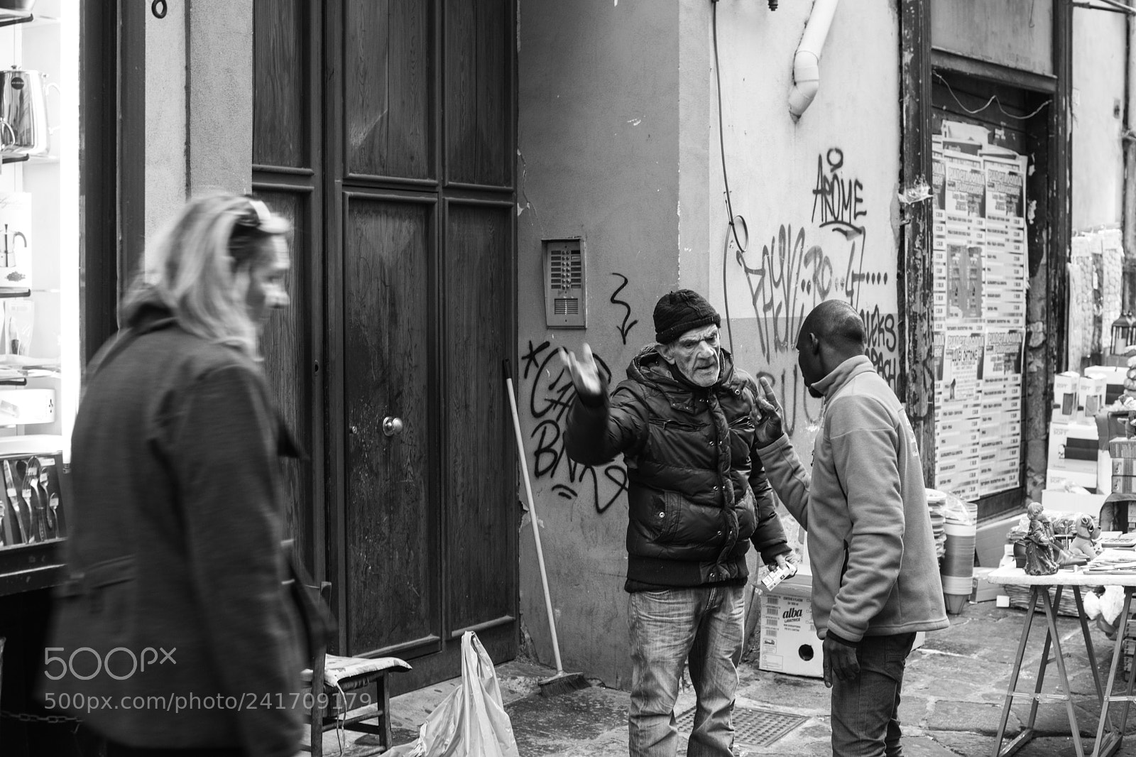 Nikon D810 sample photo. Napoli street photo black photography