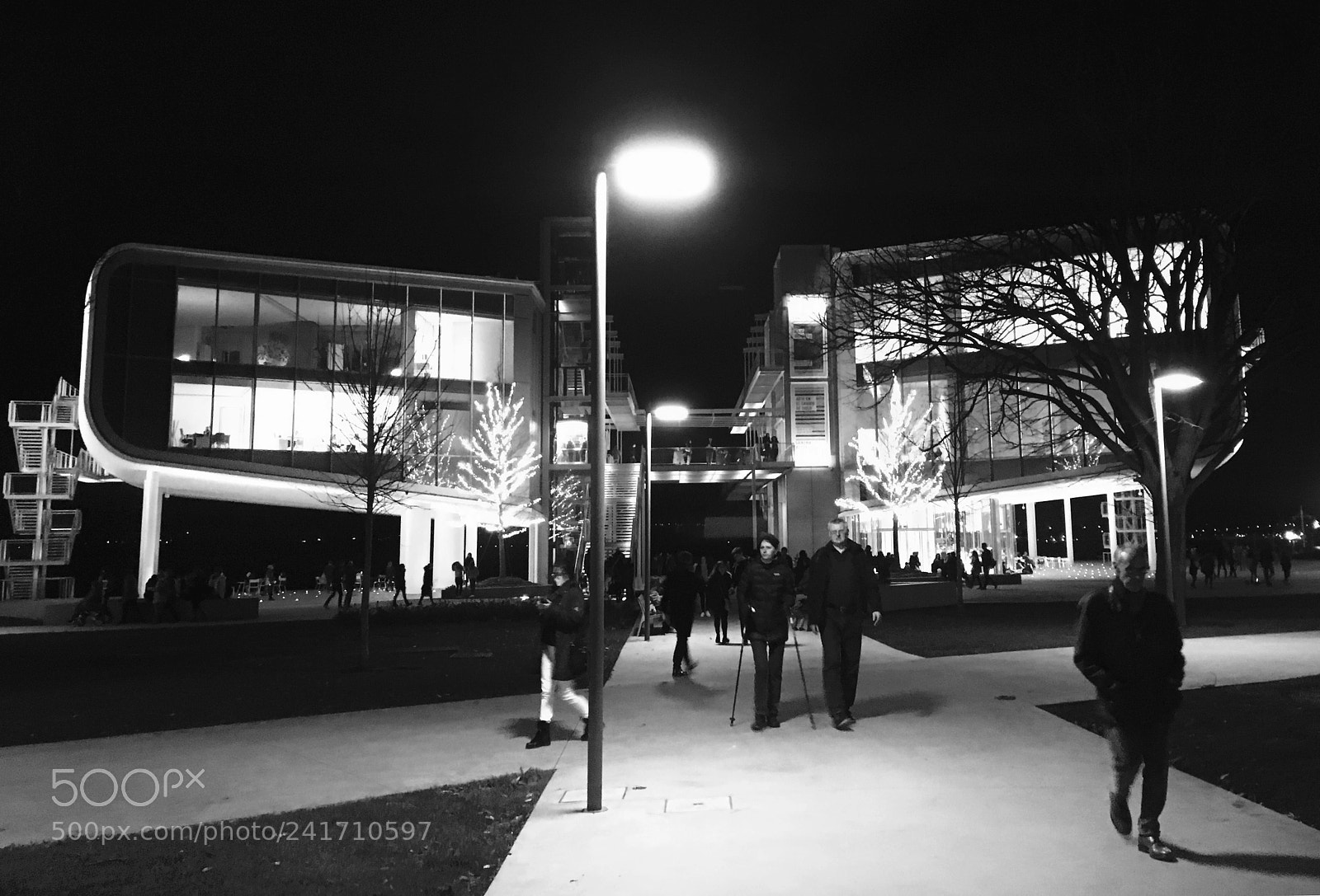 Apple iPhone SE sample photo. Centro botin photography