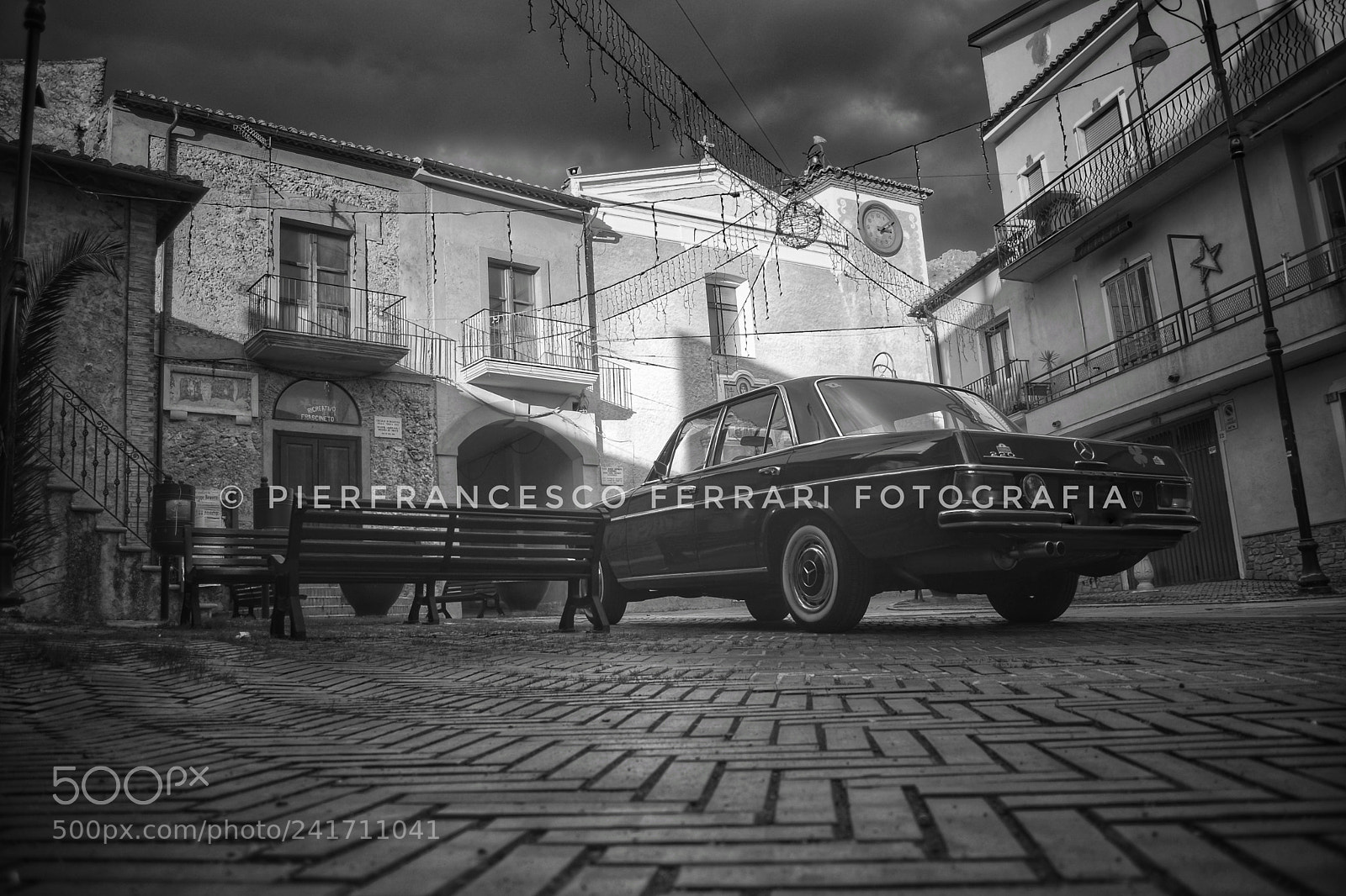 Nikon D7200 sample photo. Frascineto piazza skanderbeg chiesa photography