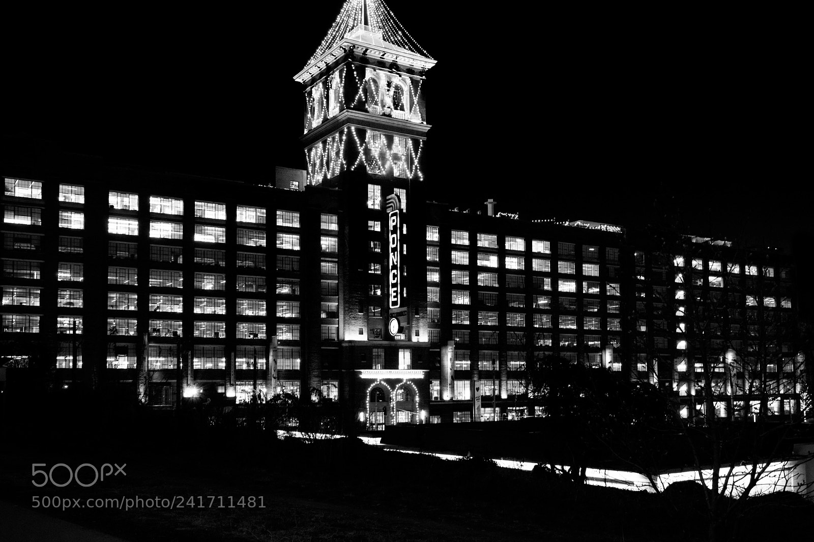 Nikon D3400 sample photo. Atlanta's ponce city market photography
