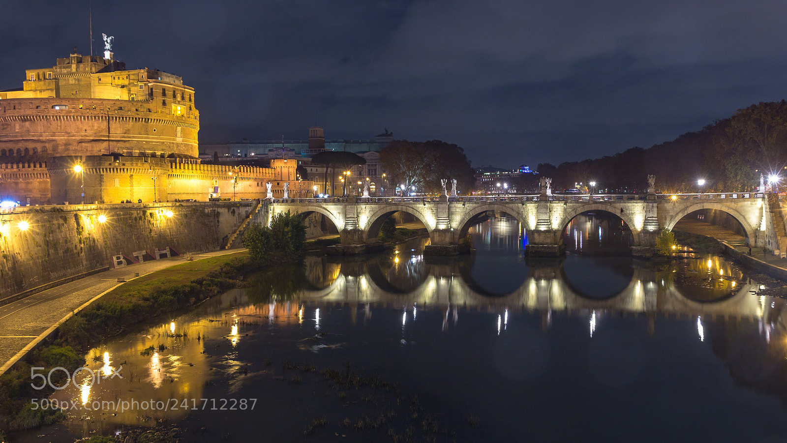 Canon EOS 650D (EOS Rebel T4i / EOS Kiss X6i) sample photo. Nocturna sant´angelo photography