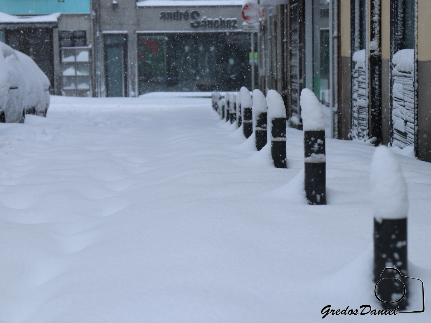 Canon EOS 80D + Canon EF 24-105mm F4L IS USM sample photo. Temopral de nieve en Ávila, enero de 2018 photography