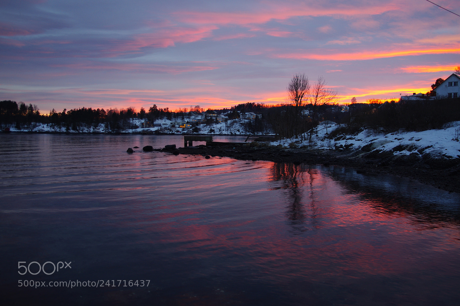 Pentax K-x sample photo. The red hour photography