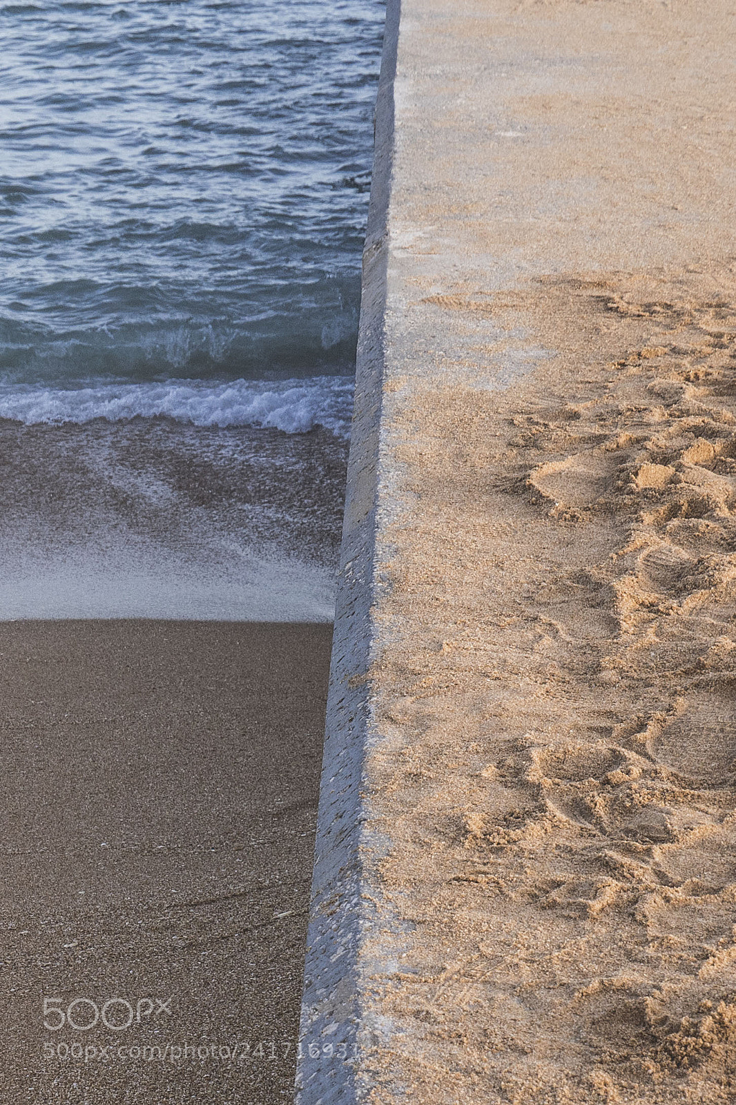Panasonic Lumix DMC-GX8 sample photo. As linhas o mar photography