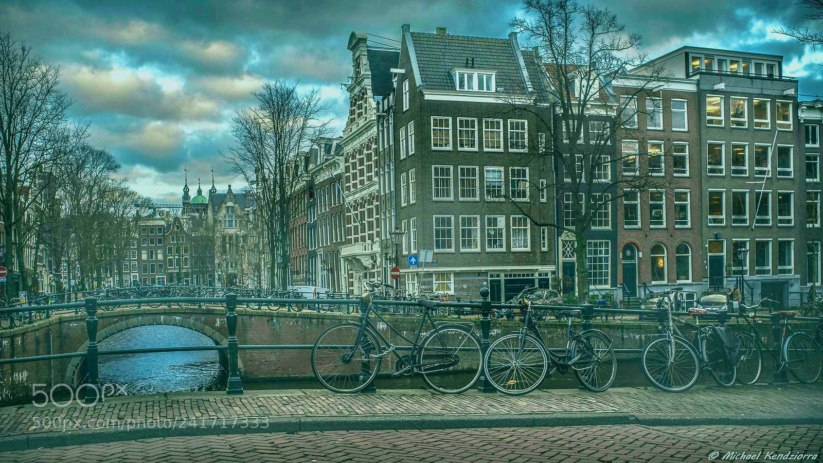 Sony a7 II sample photo. Bicycles everywhere photography