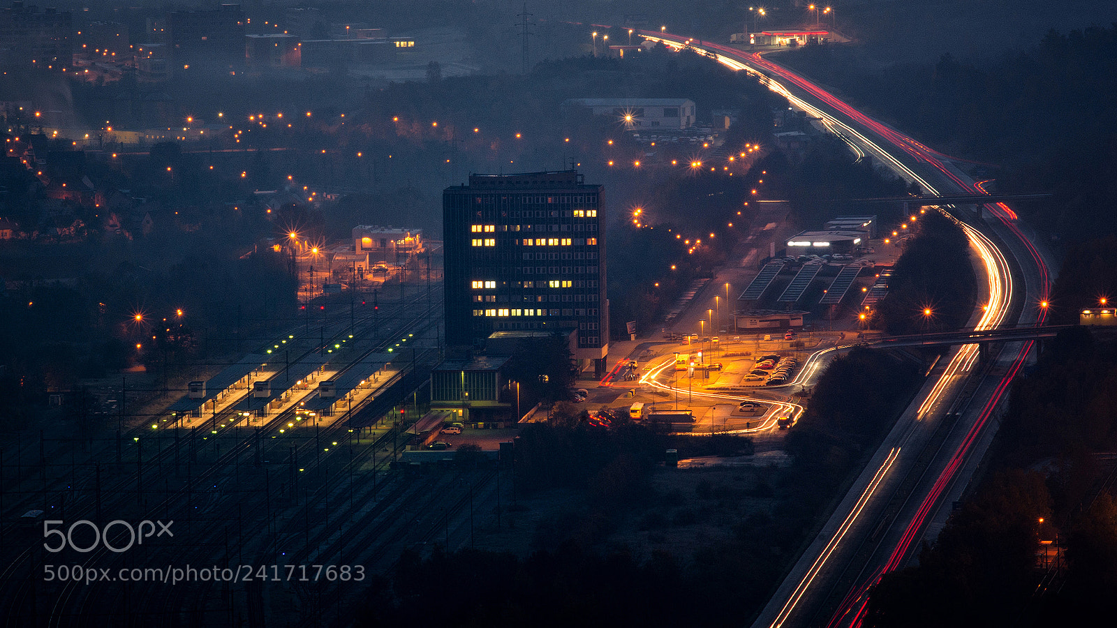 Nikon D7100 sample photo. Train station photography