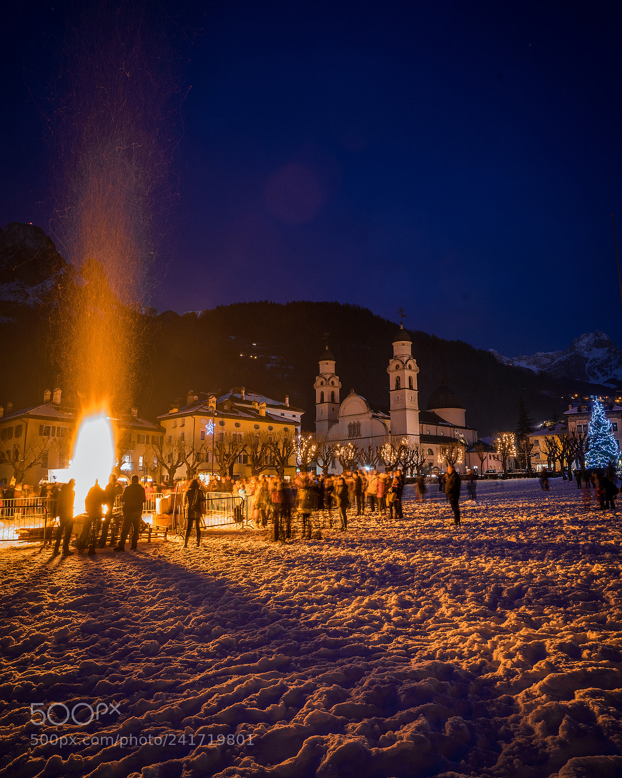 Sony a7 II sample photo. Epiphany fires photography