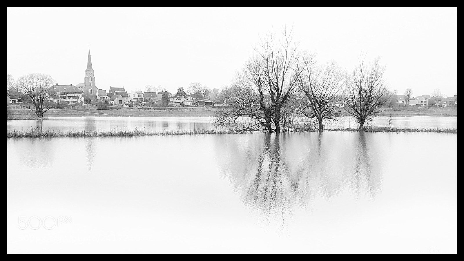 Samsung Galaxy S7 Edge sample photo. The flood photography