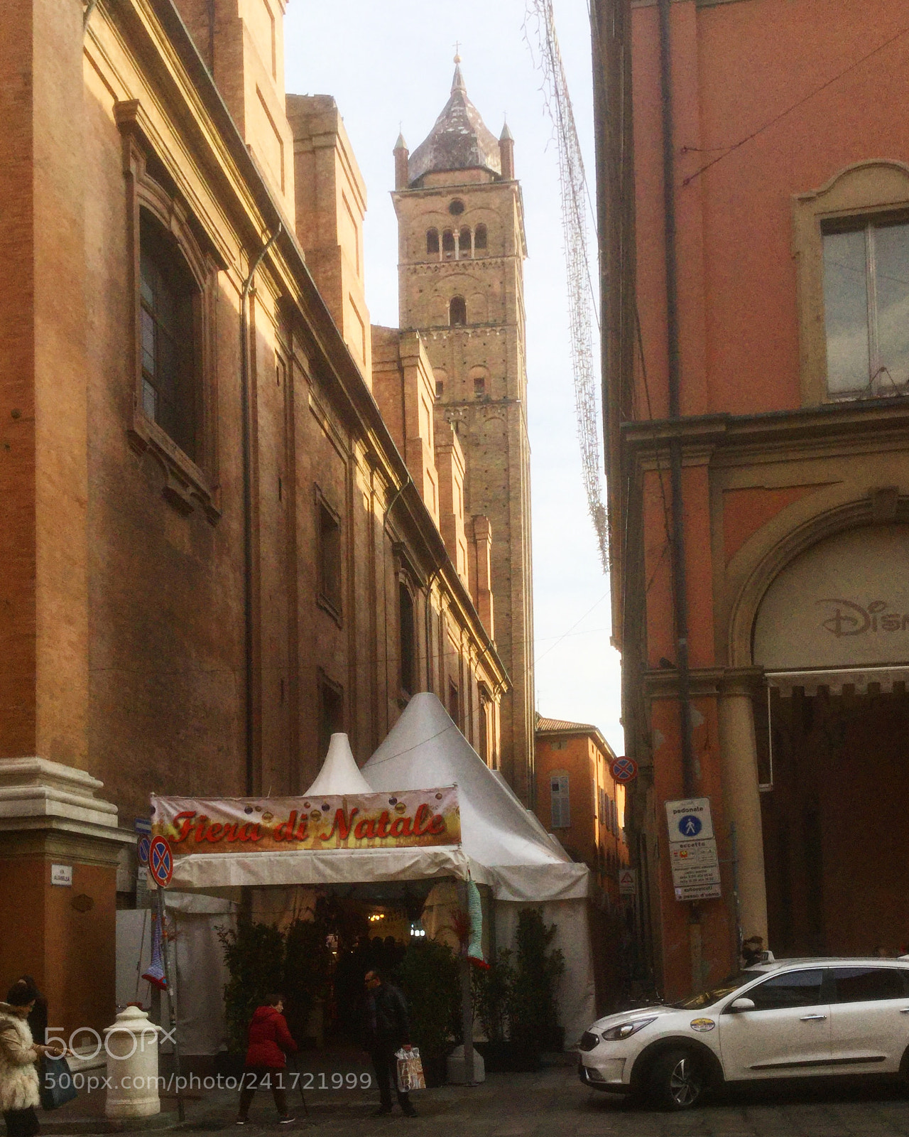 Apple iPad Air 2 sample photo. Bologna photography