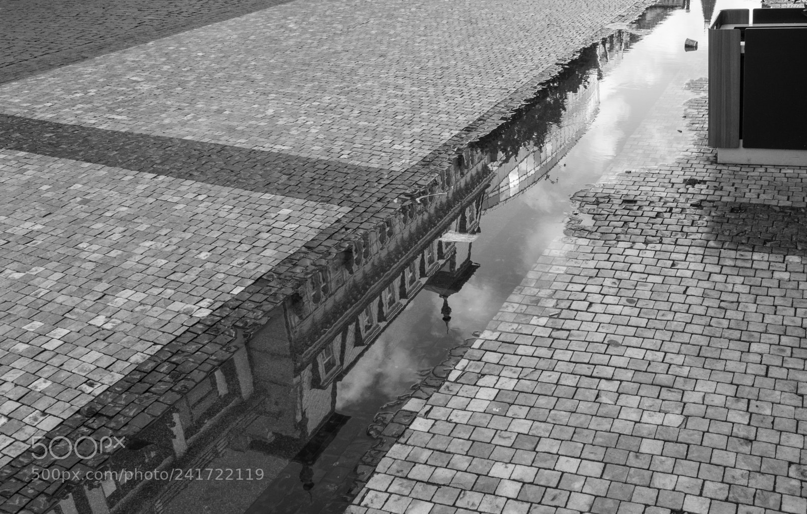 Nikon D3200 sample photo. Reflection photography