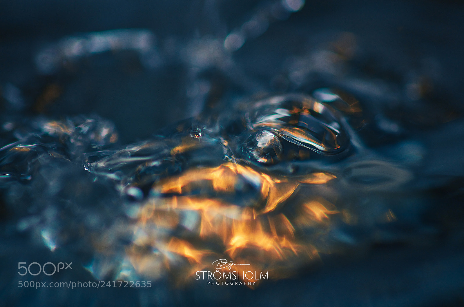 Canon EOS 5DS sample photo. Blue dynamics photography