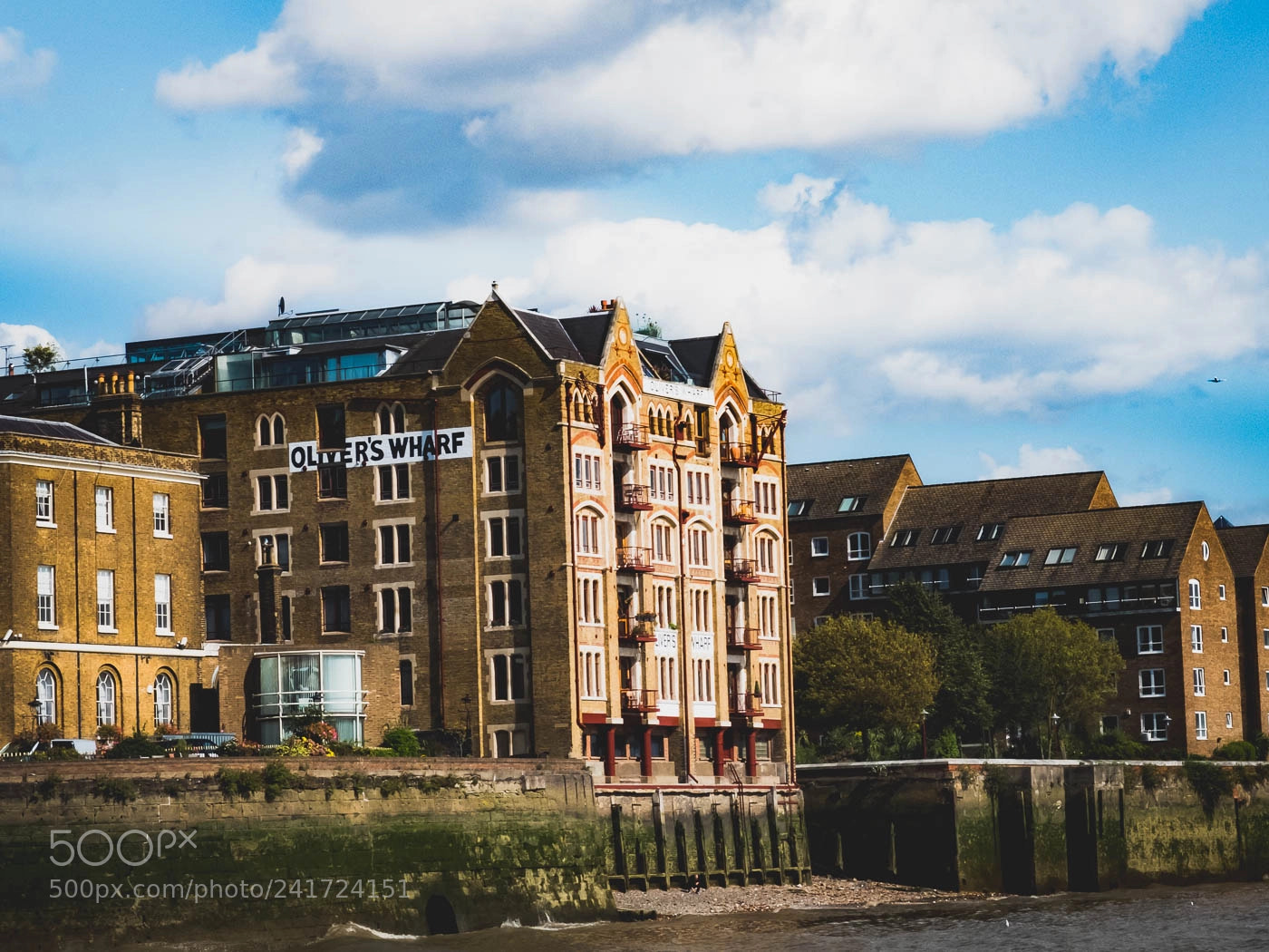 Fujifilm X30 sample photo. London wharfs photography