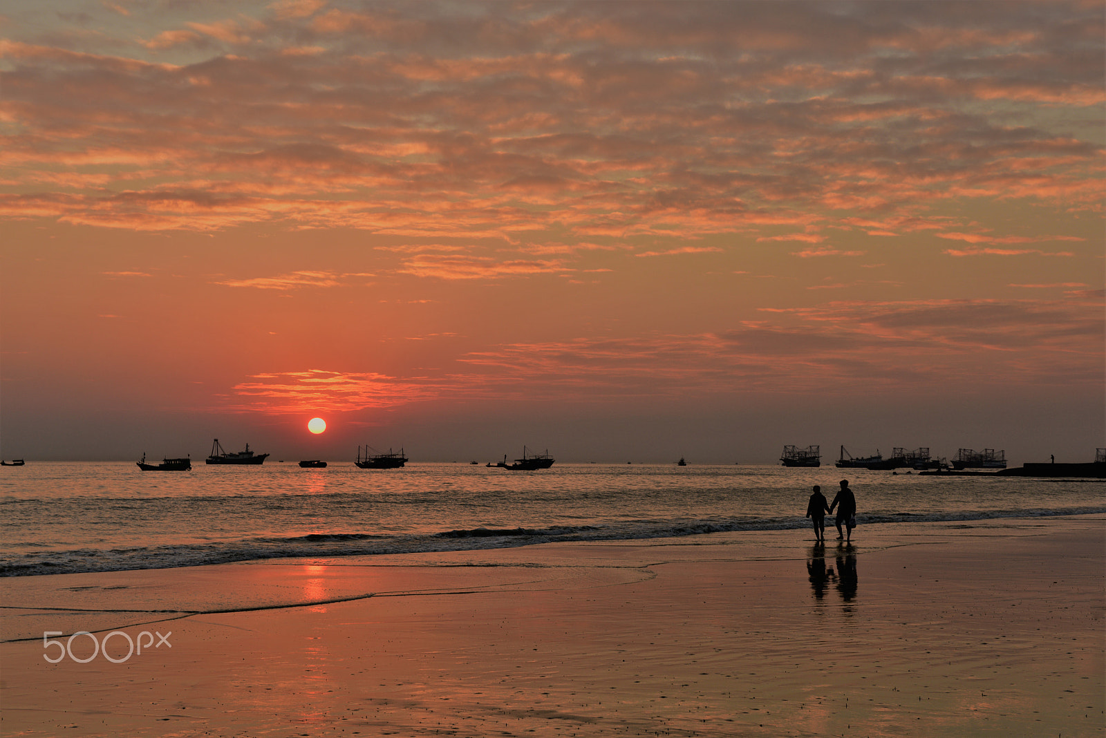 Nikon AF-S Nikkor 24-70mm F2.8G ED sample photo. On the beach 2 photography