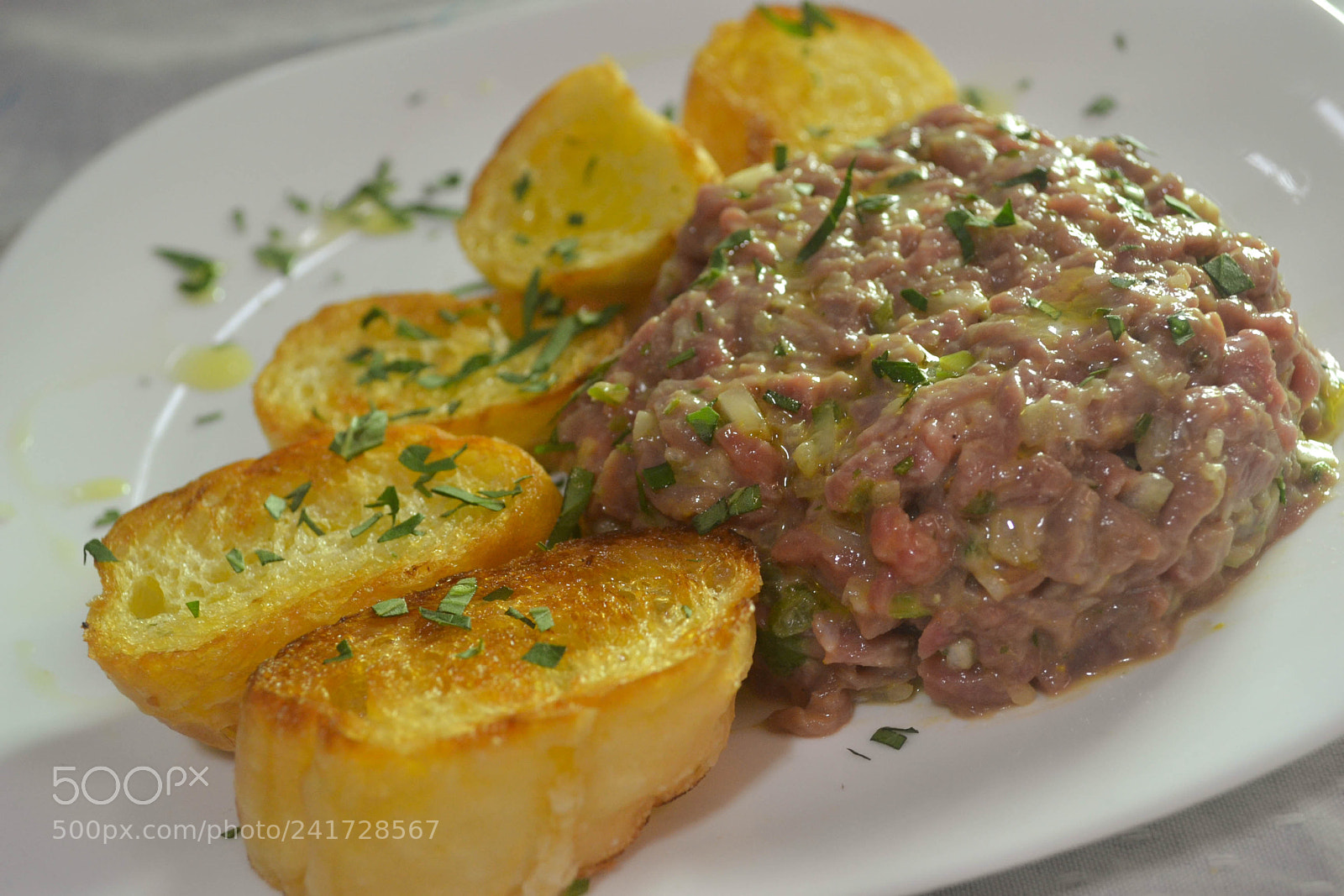 Nikon D3100 sample photo. Steak tartare photography