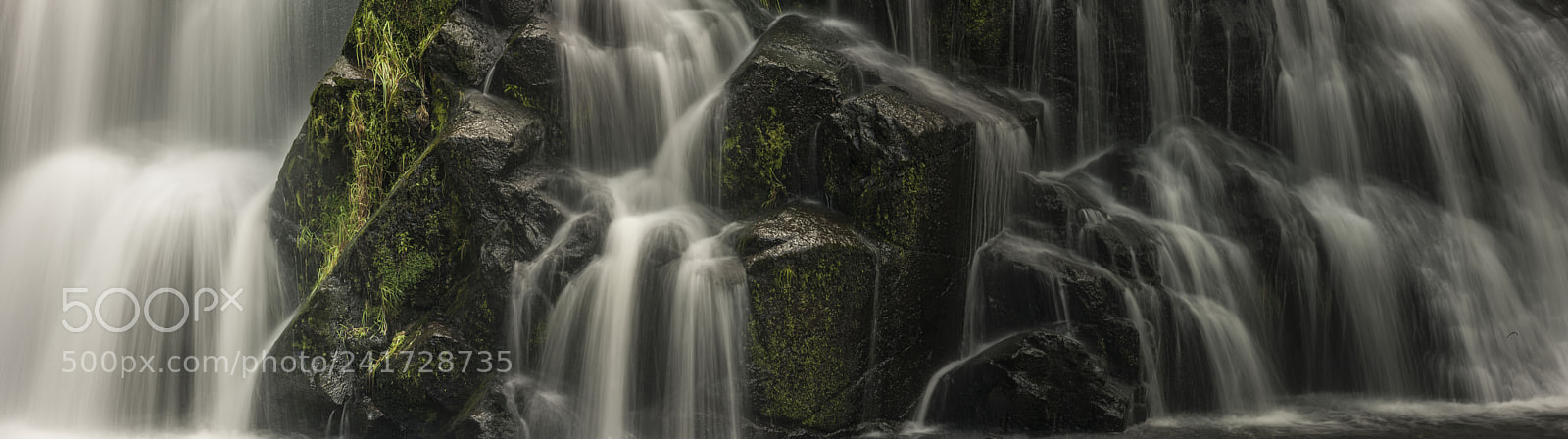 Canon EOS-1Ds Mark III sample photo. Owharoa falls photography