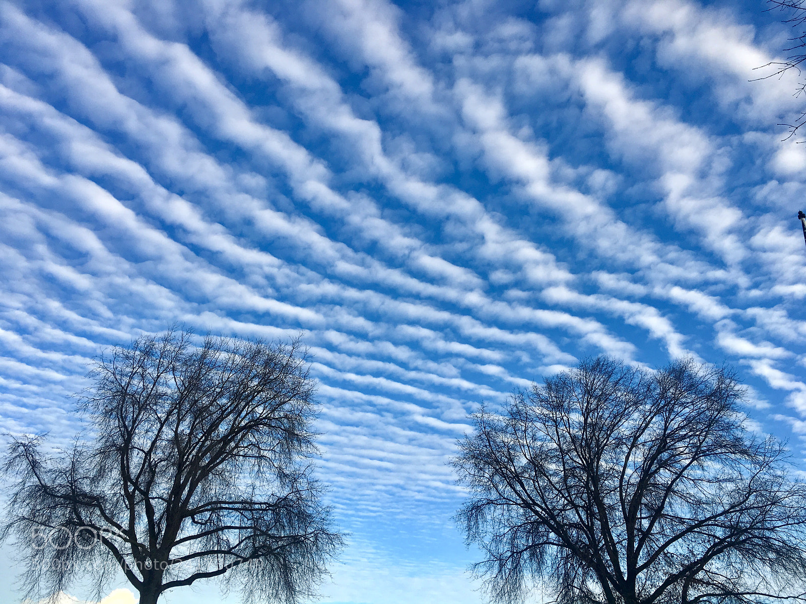 Apple iPhone 6s sample photo. Waves in the sky photography