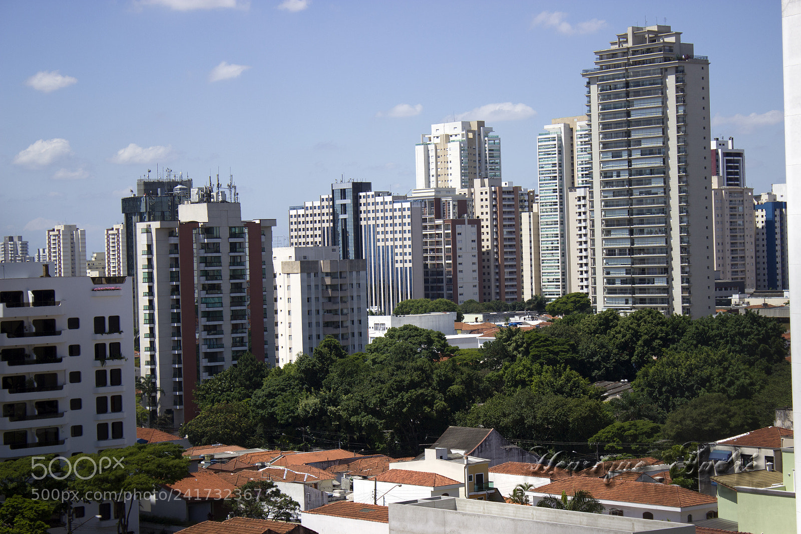 Canon EOS 600D (Rebel EOS T3i / EOS Kiss X5) sample photo. Cidade photography