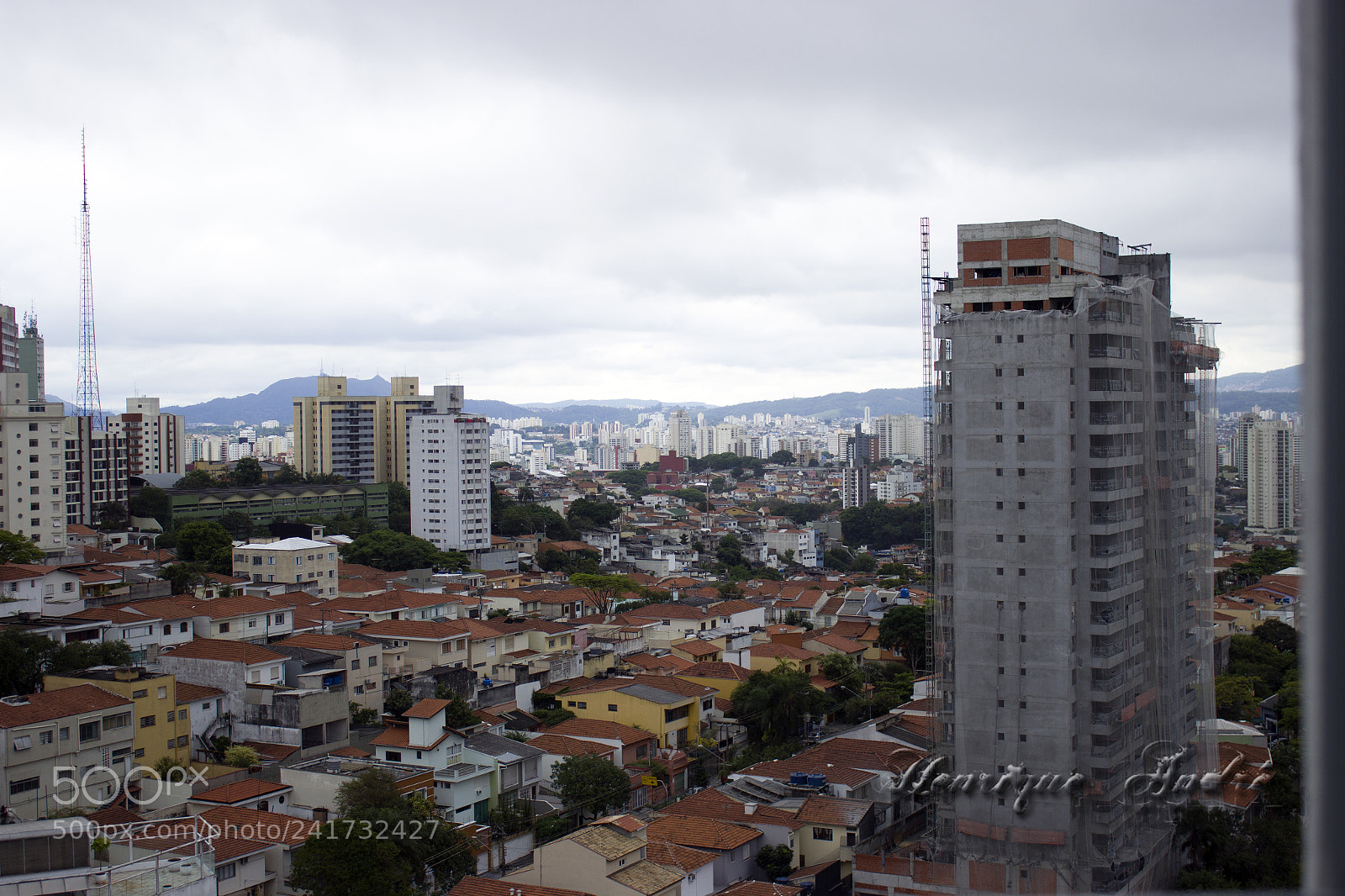 Canon EOS 600D (Rebel EOS T3i / EOS Kiss X5) sample photo. Cidade photography