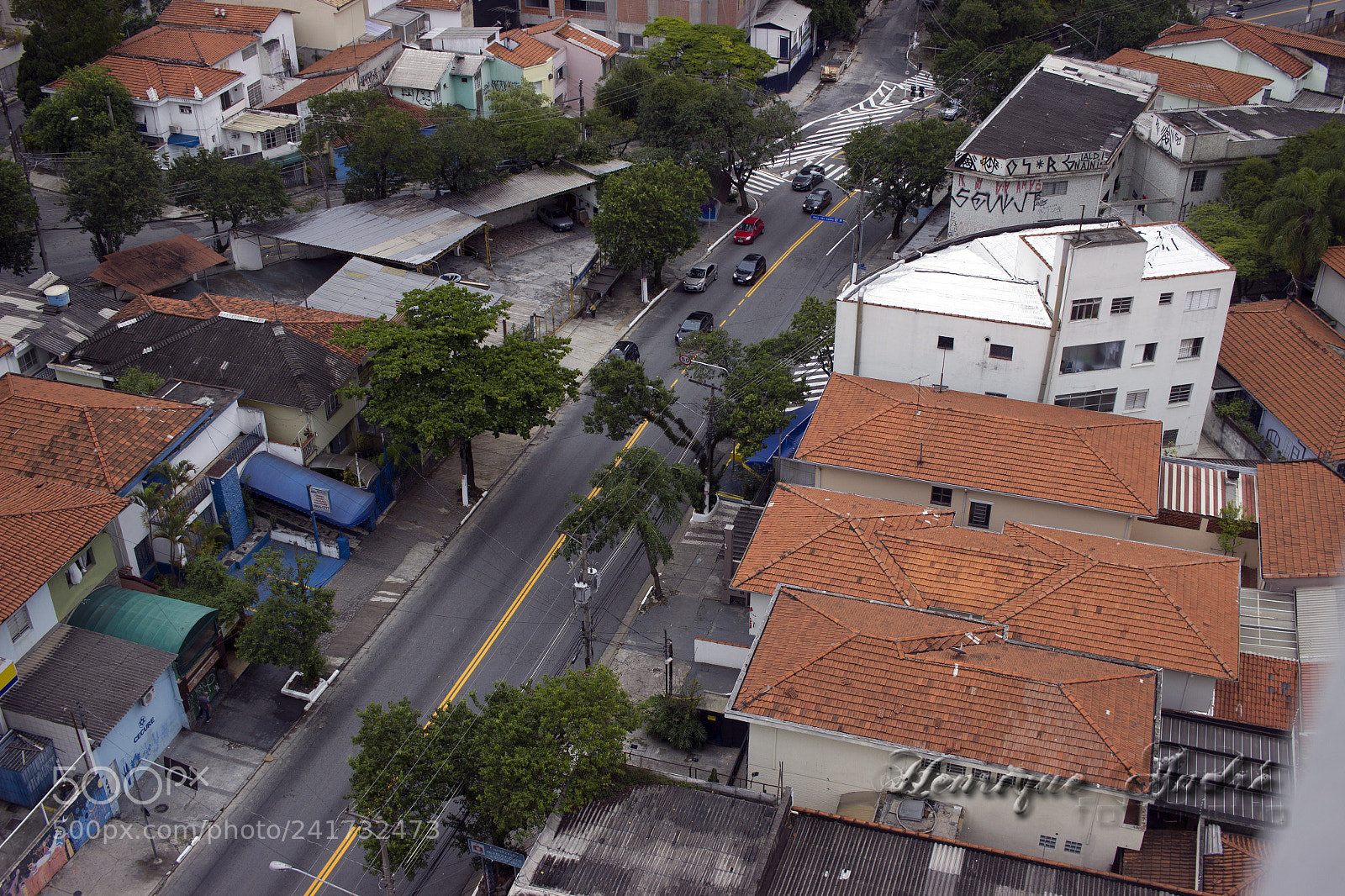 Canon EOS 600D (Rebel EOS T3i / EOS Kiss X5) sample photo. Cidade photography