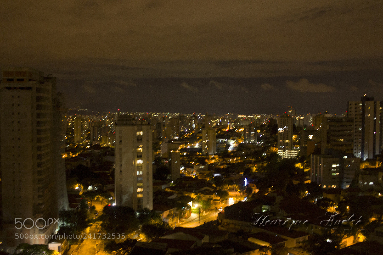 Canon EOS 600D (Rebel EOS T3i / EOS Kiss X5) sample photo. Cidade photography