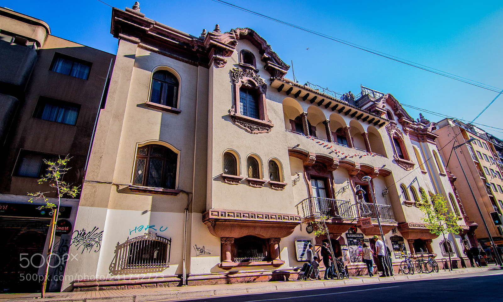 Canon EOS 700D (EOS Rebel T5i / EOS Kiss X7i) sample photo. Bar radicales photography