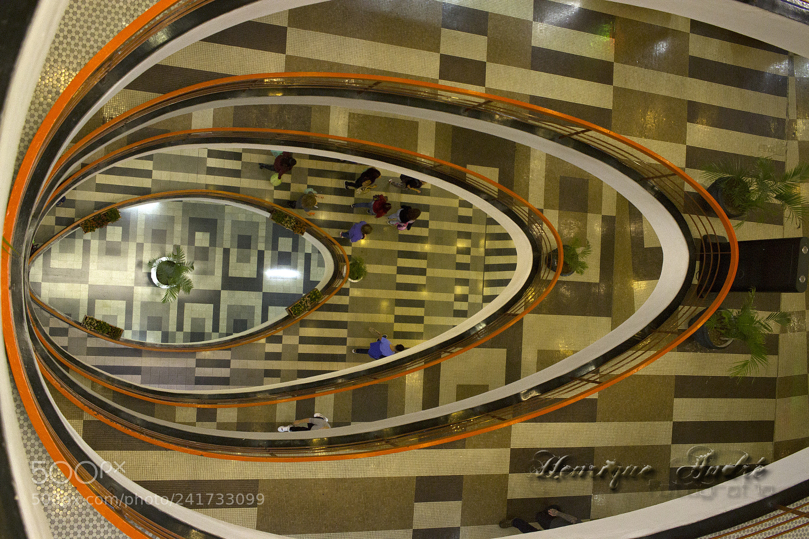 Canon EOS 600D (Rebel EOS T3i / EOS Kiss X5) sample photo. Cidade photography