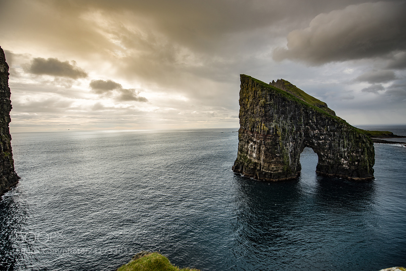 Nikon D810 sample photo. Drangarnir - faroe islands photography