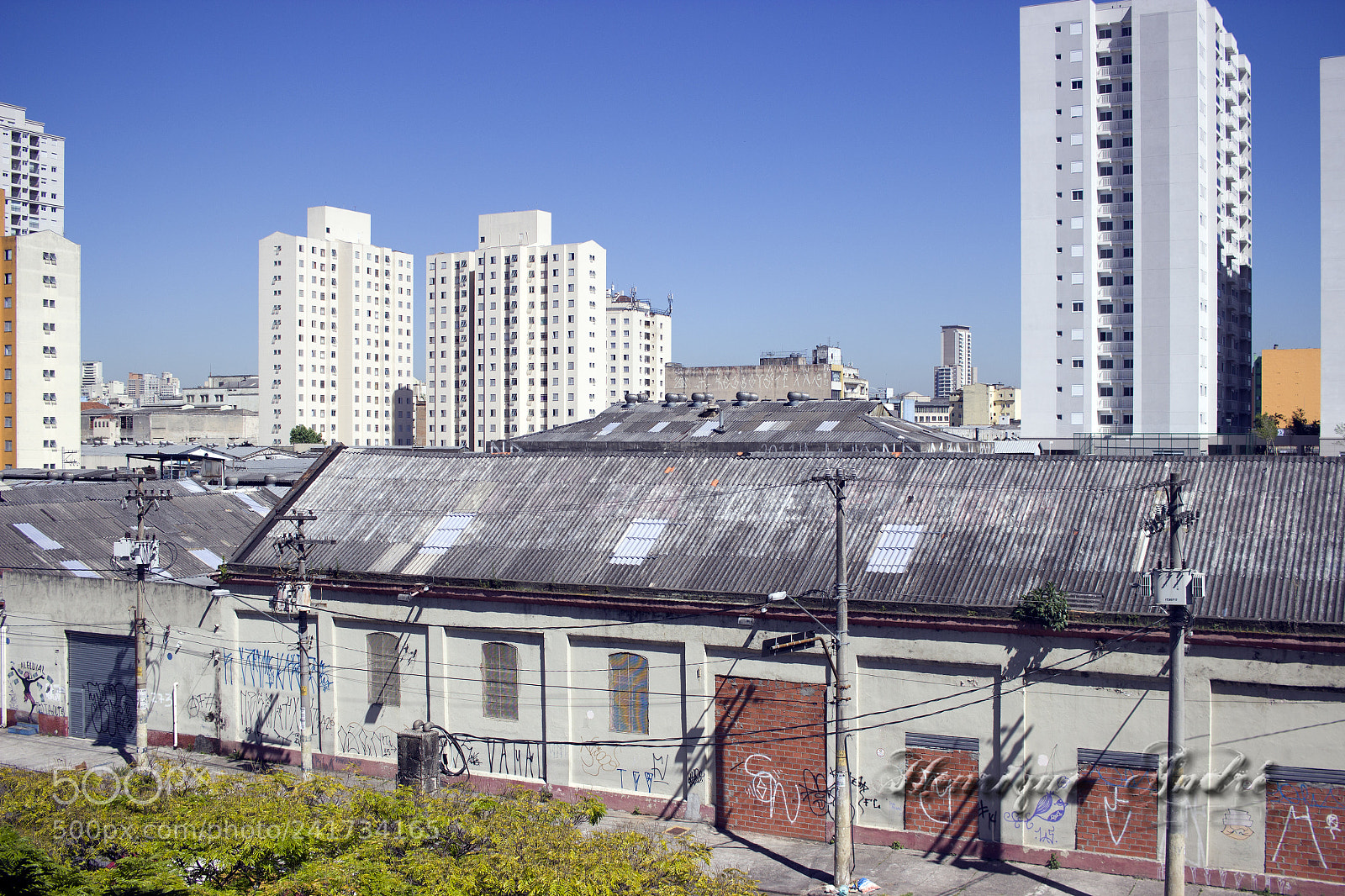 Canon EOS 600D (Rebel EOS T3i / EOS Kiss X5) sample photo. Cidade photography