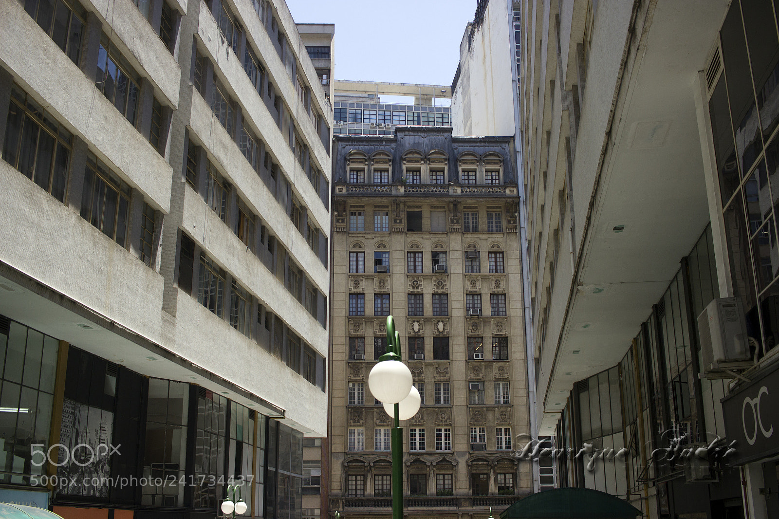 Canon EOS 600D (Rebel EOS T3i / EOS Kiss X5) sample photo. Cidade photography