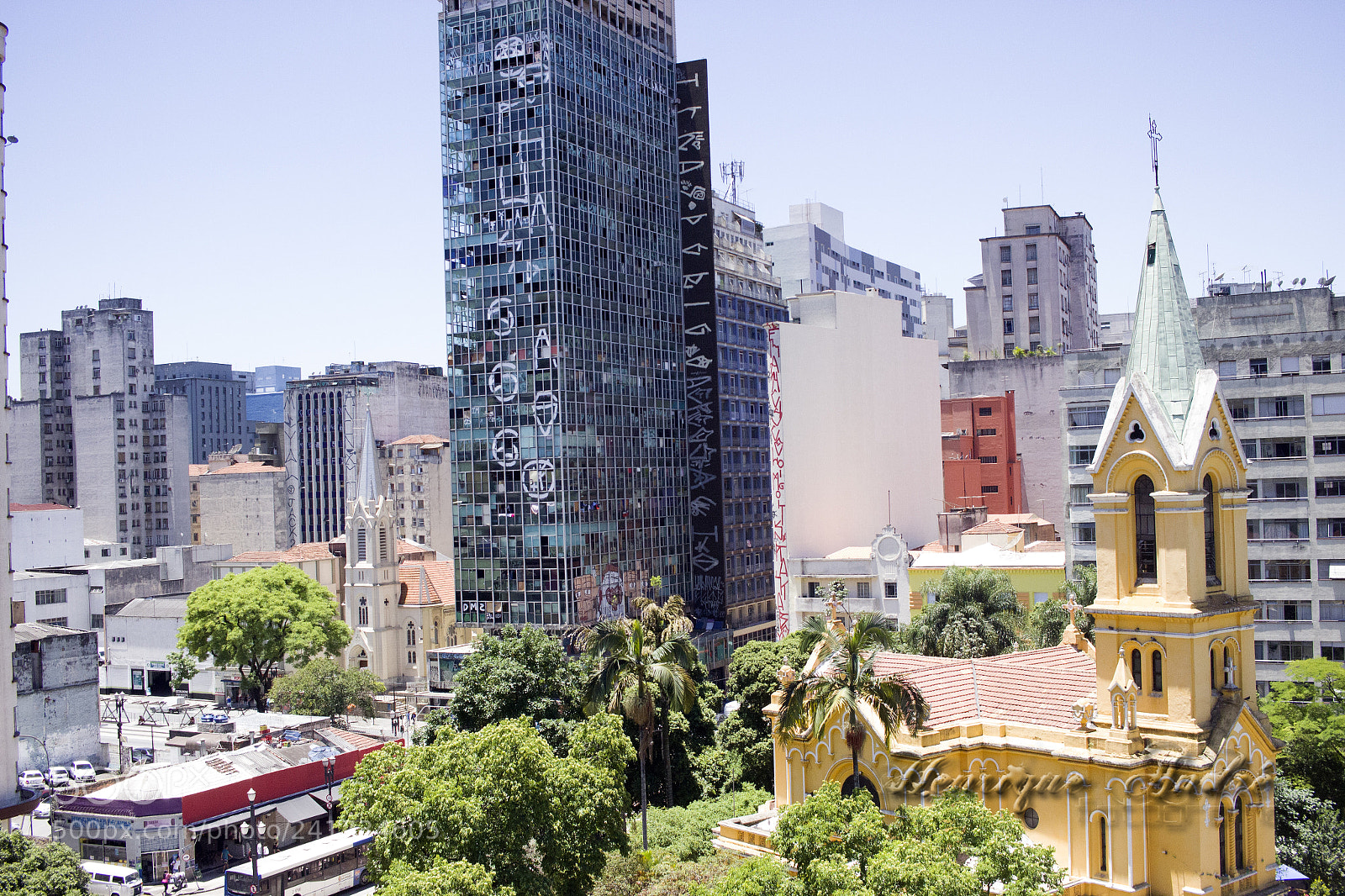 Canon EOS 600D (Rebel EOS T3i / EOS Kiss X5) sample photo. Cidade photography