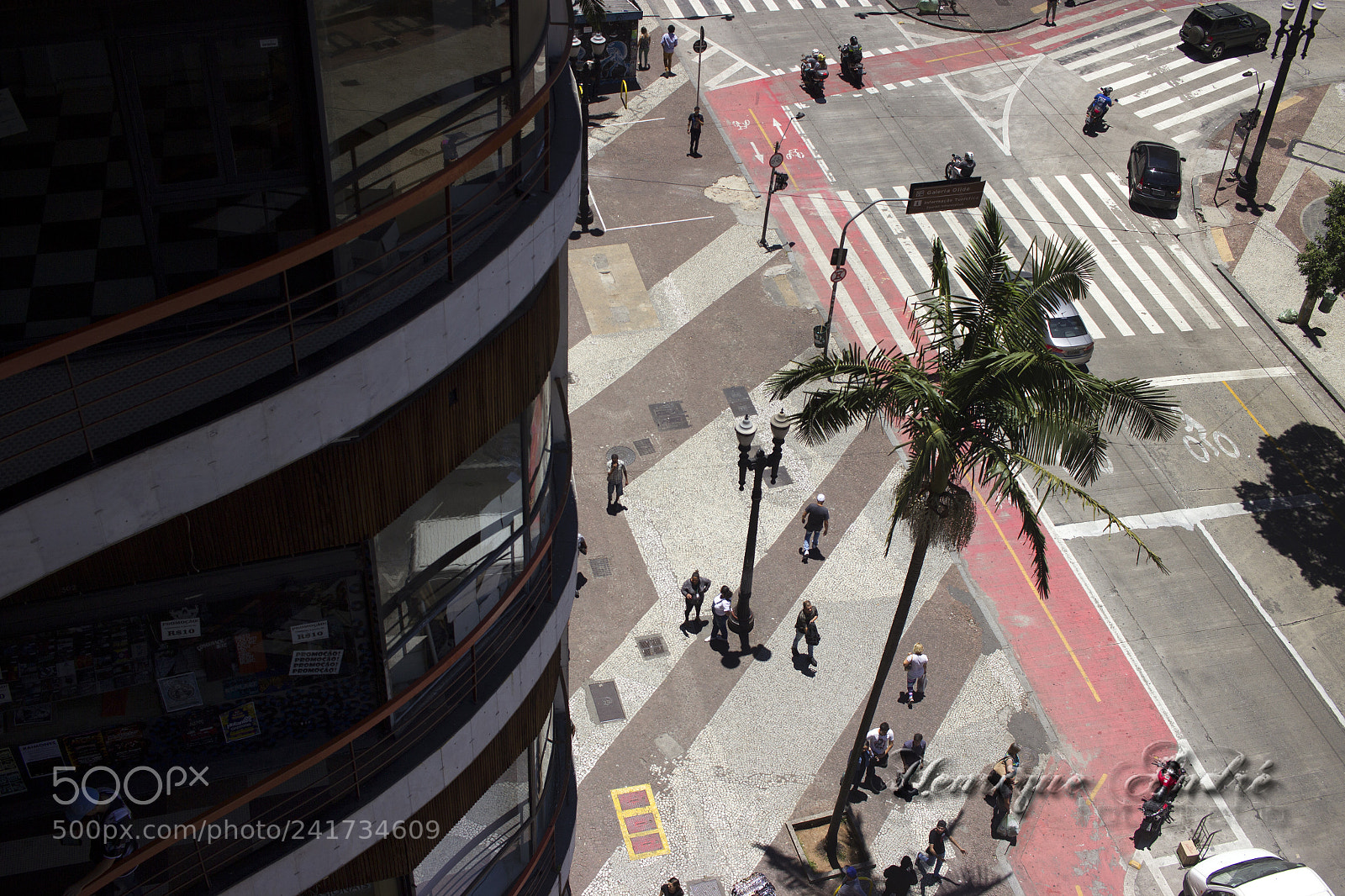 Canon EOS 600D (Rebel EOS T3i / EOS Kiss X5) sample photo. Cidade photography