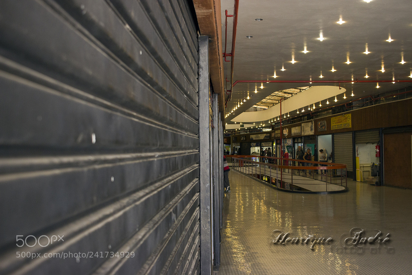 Canon EOS 600D (Rebel EOS T3i / EOS Kiss X5) sample photo. Cidade photography