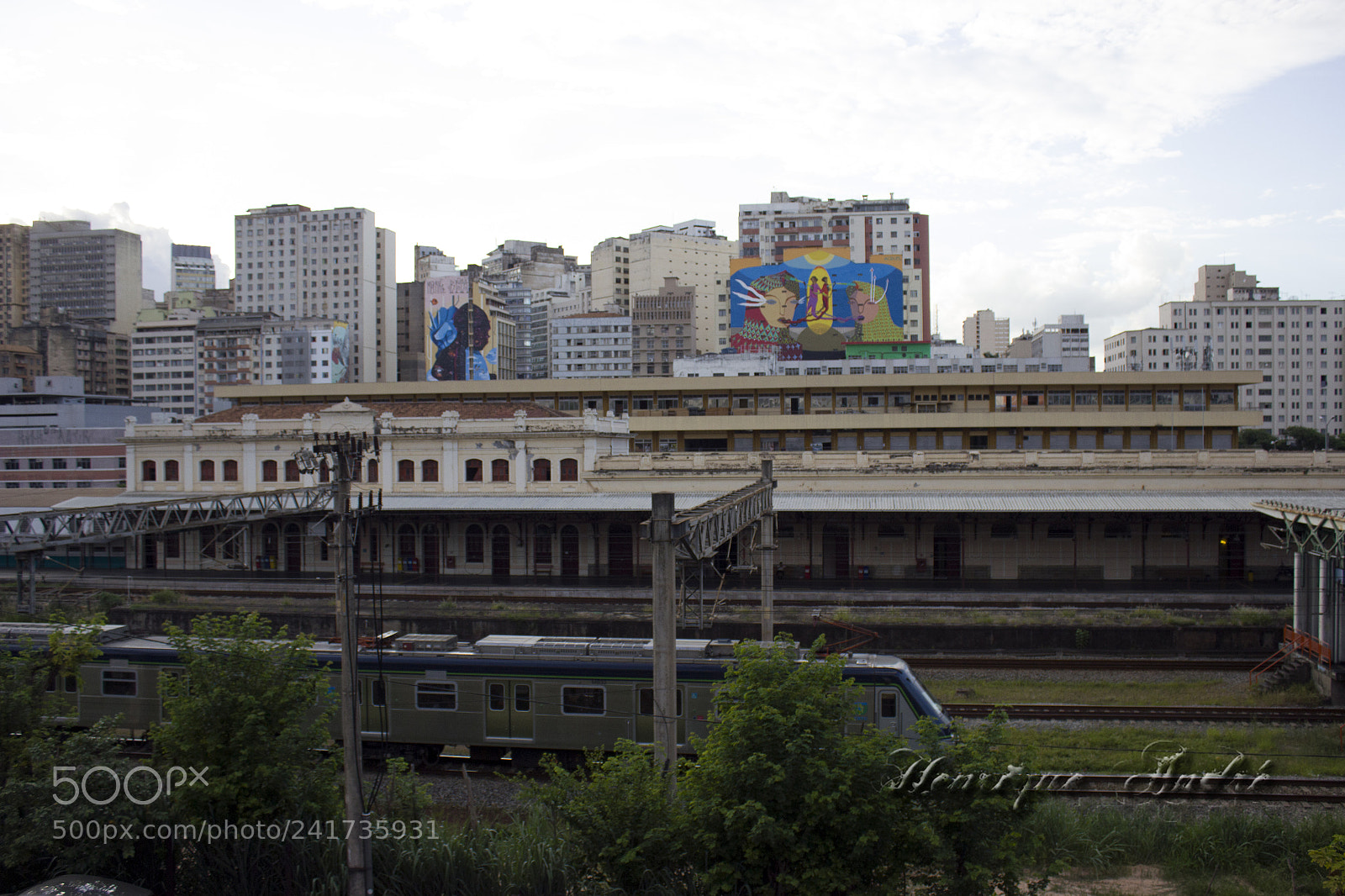 Canon EOS 600D (Rebel EOS T3i / EOS Kiss X5) sample photo. Cidade photography