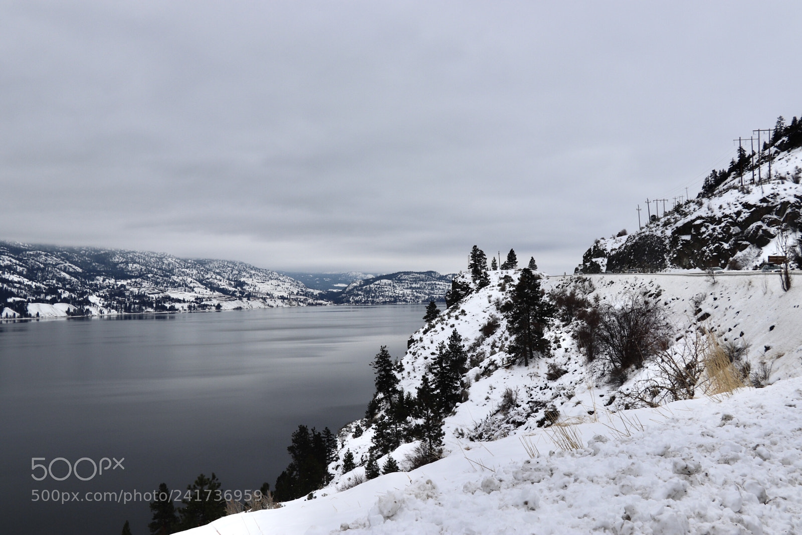 Canon EOS 800D (EOS Rebel T7i / EOS Kiss X9i) sample photo. Lake view from mountain photography