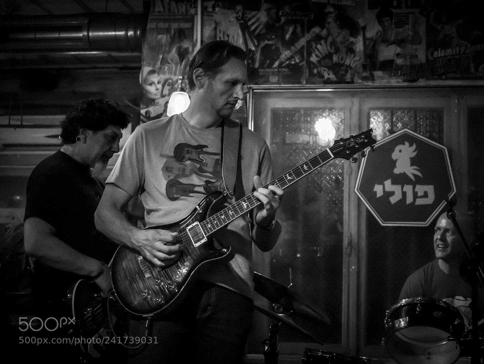 Panasonic Lumix DMC-GX7 sample photo. Its complicated band photography